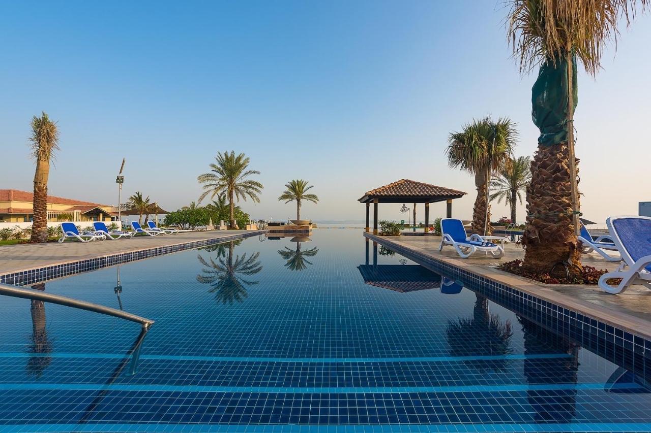 Barracuda Resort Umm al-Quwain Bagian luar foto