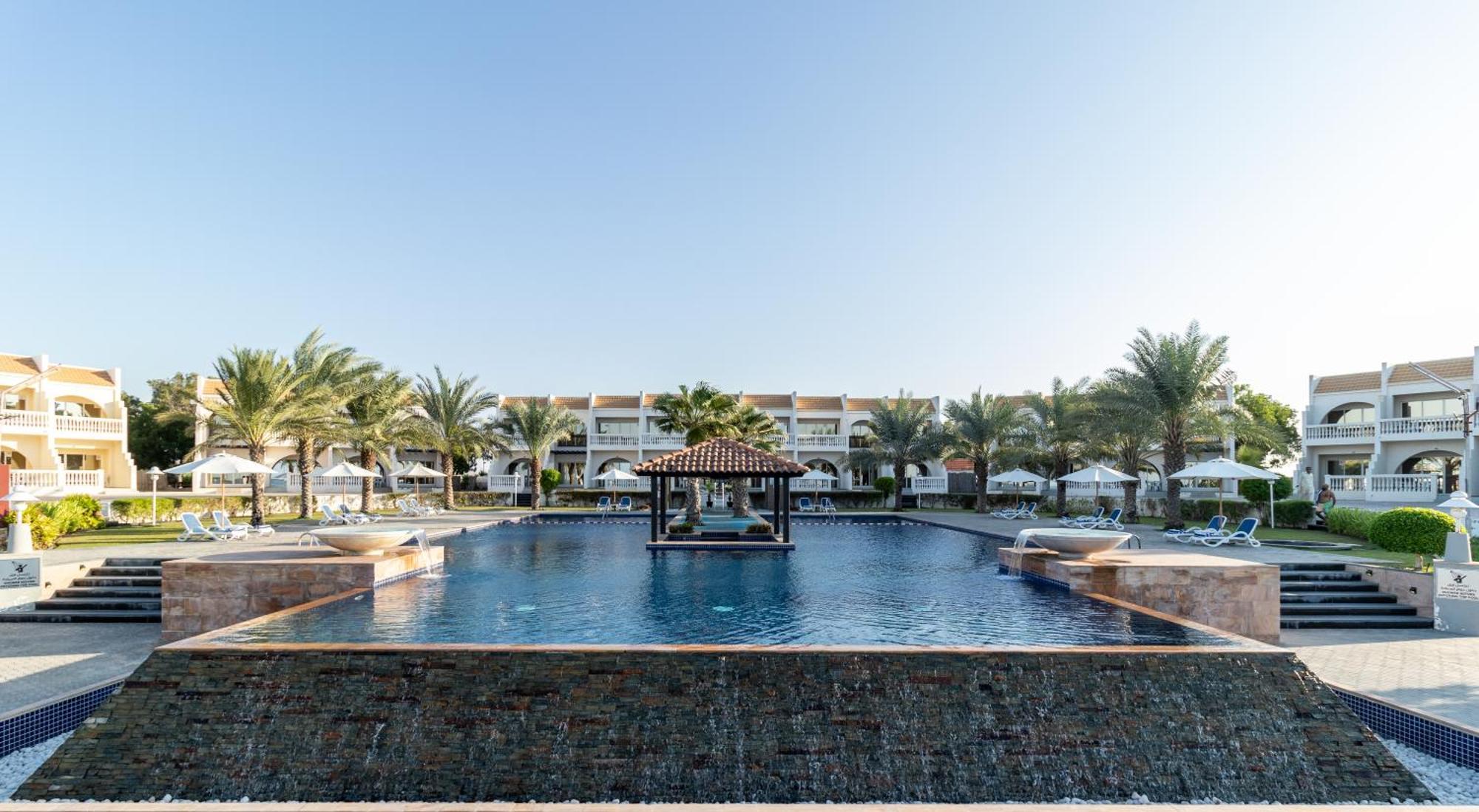 Barracuda Resort Umm al-Quwain Bagian luar foto