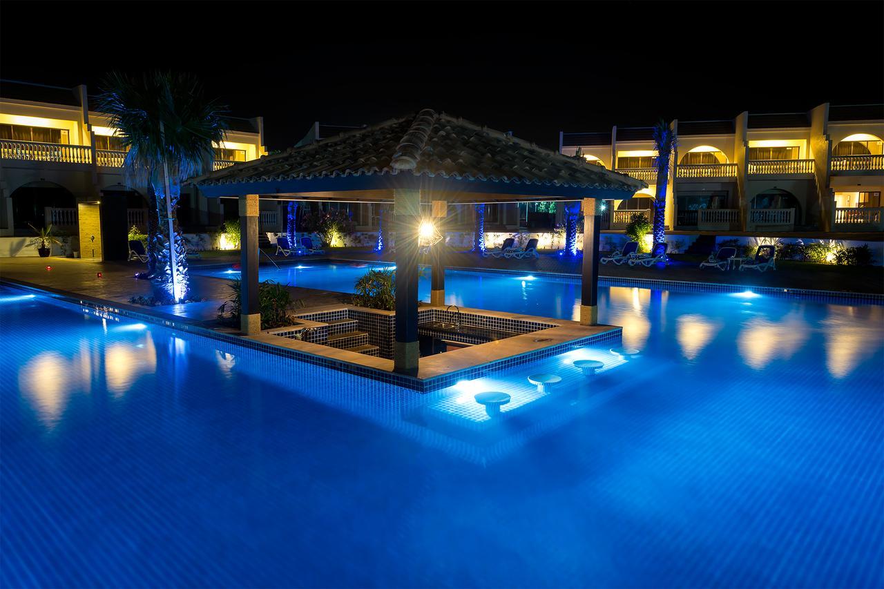 Barracuda Resort Umm al-Quwain Bagian luar foto
